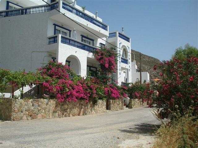 Annas Studios Livadia  Exterior photo